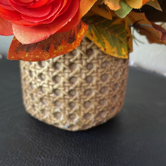 Cozy Sunflower Handmade Silk Arrangement - Picture 8 of 11